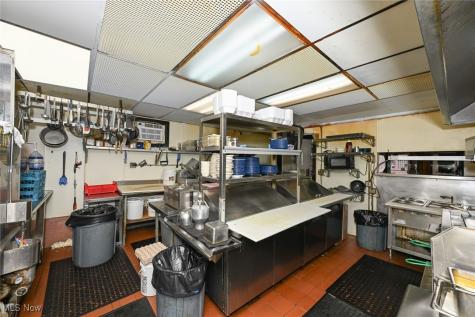 5384 Saint Clair Avenue Cleveland OH 44103