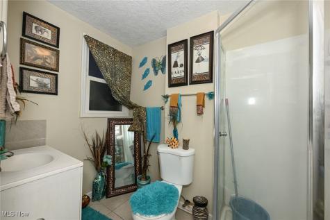 5384 Saint Clair Avenue Cleveland OH 44103