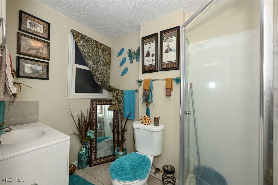 5384 Saint Clair Avenue Cleveland OH 44103