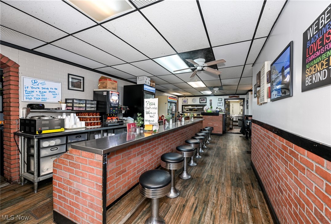 5384 Saint Clair Avenue Cleveland OH 44103