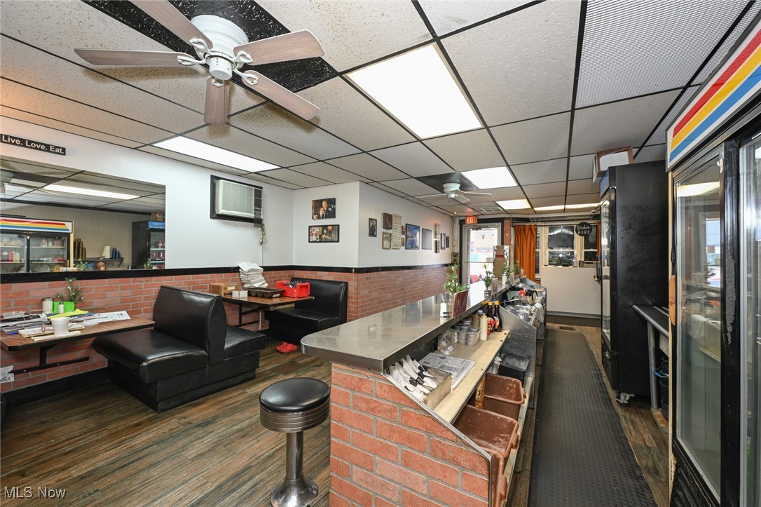 5384 Saint Clair Avenue Cleveland OH 44103