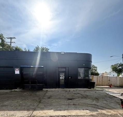 17202 Saint Clair Avenue Cleveland OH 44110