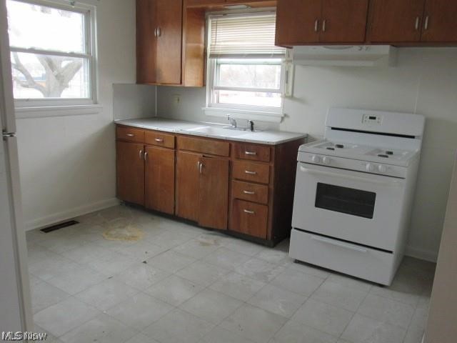 1373 Colorado Avenue Lorain OH 44052