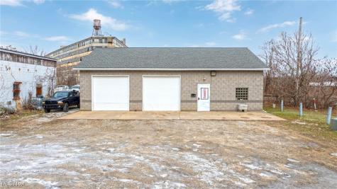 24 Junction Street Mansfield OH 44902