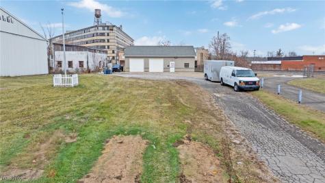 24 Junction Street Mansfield OH 44902