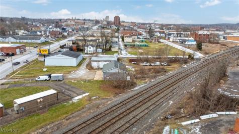 24 Junction Street Mansfield OH 44902