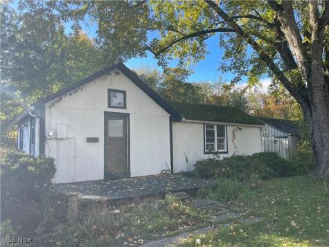 12676 Main Market Road Burton OH 44021