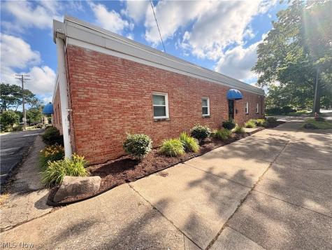 4367 Rocky River Drive Cleveland OH 44135