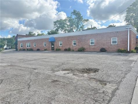 4367 Rocky River Drive Cleveland OH 44135
