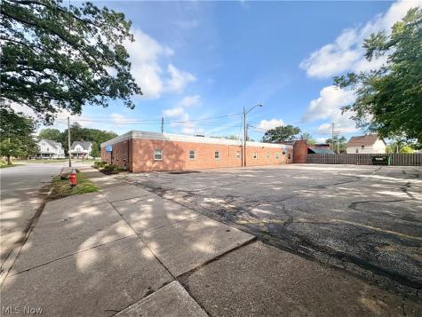 4367 Rocky River Drive Cleveland OH 44135