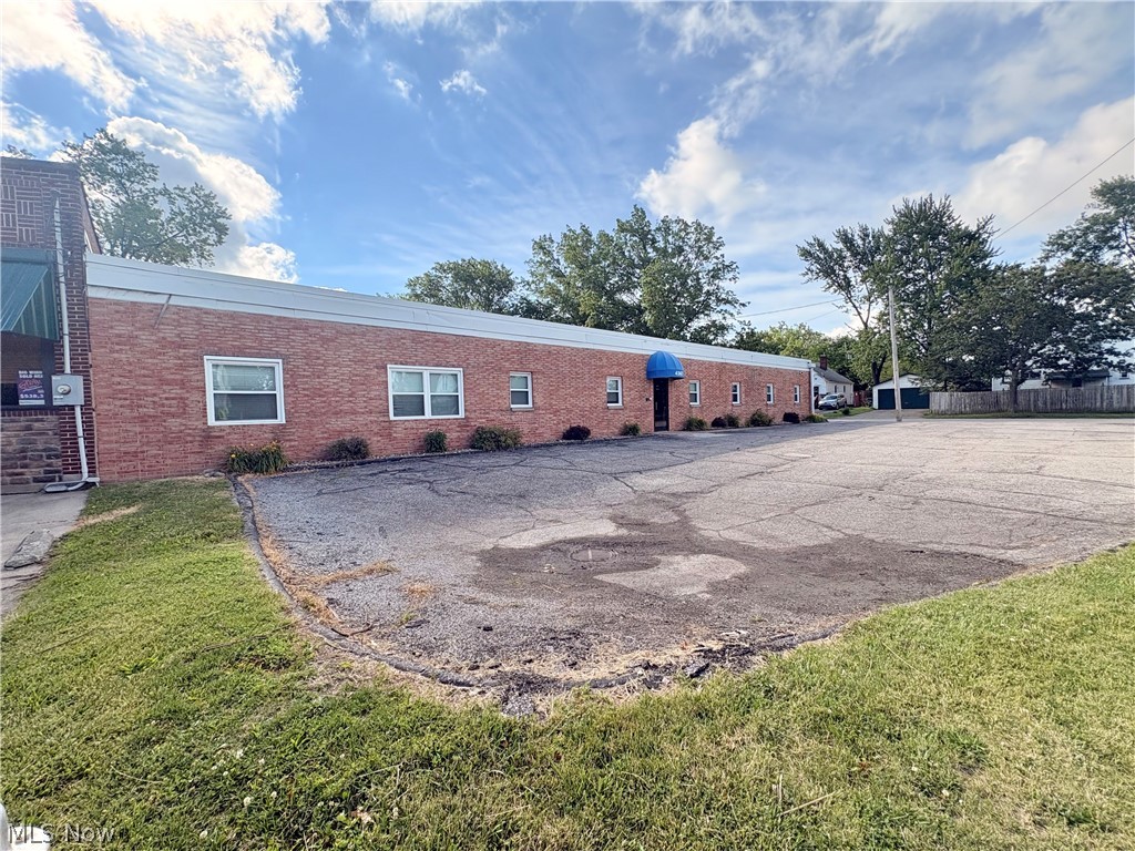 4367 Rocky River Drive Cleveland OH 44135