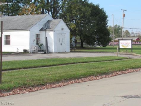 630 Nelson Street Elyria OH 44035
