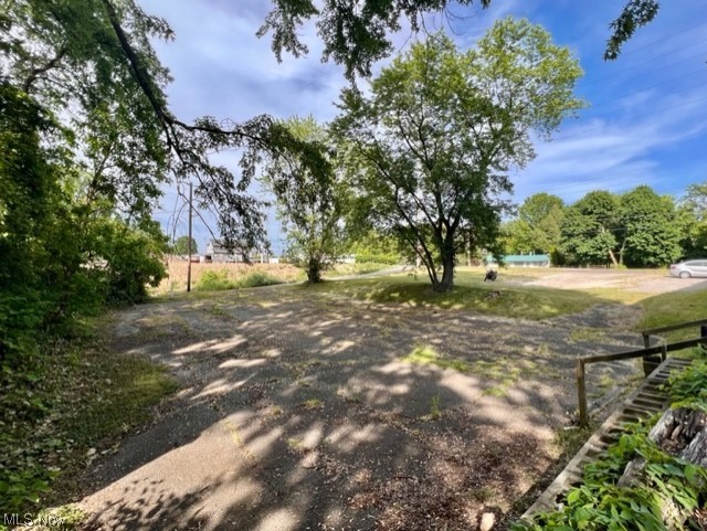 988 W Bowery Street Akron OH 44307