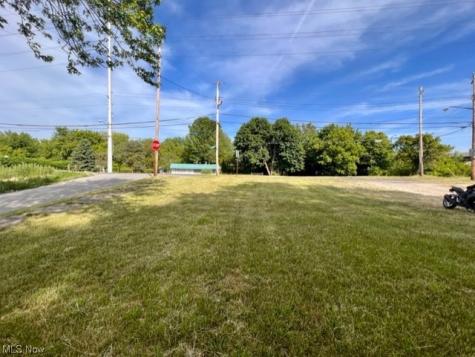 988 W Bowery Street Akron OH 44307