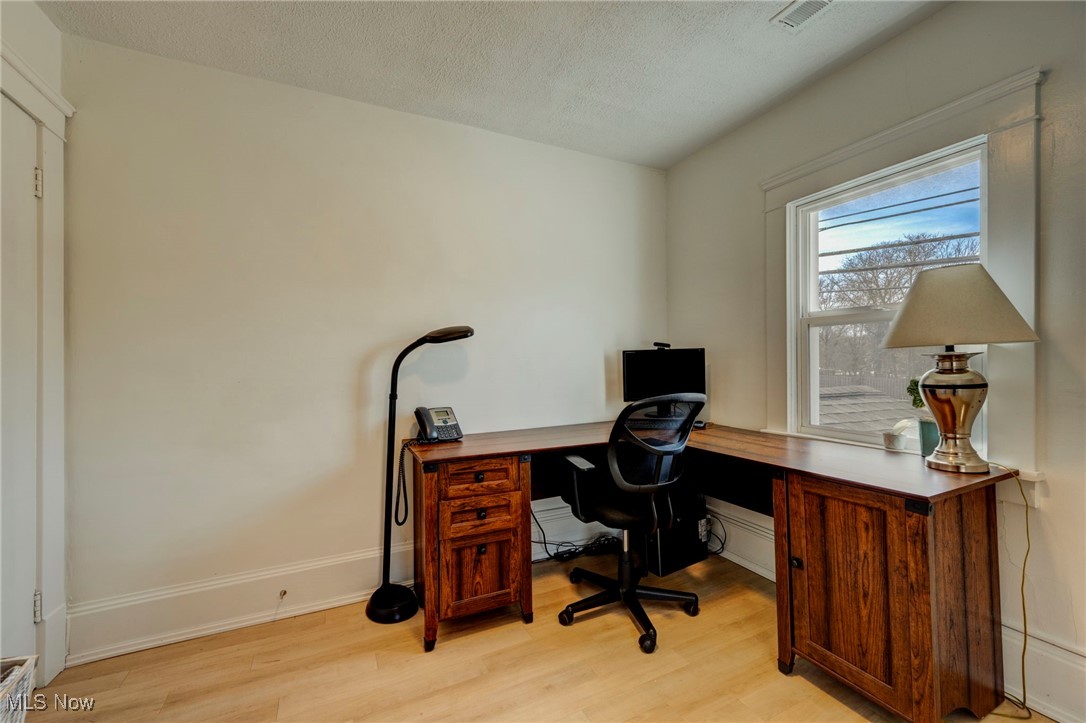 37040 Colorado Avenue Avon OH 44011