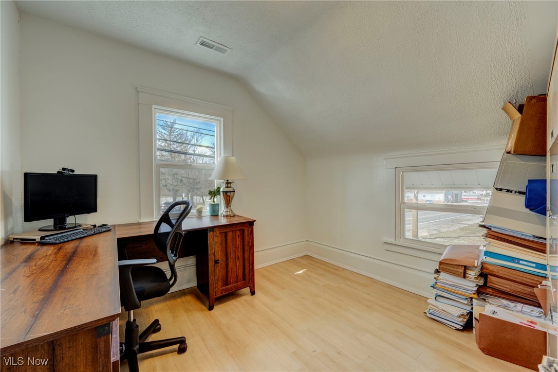 37040 Colorado Avenue Avon OH 44011