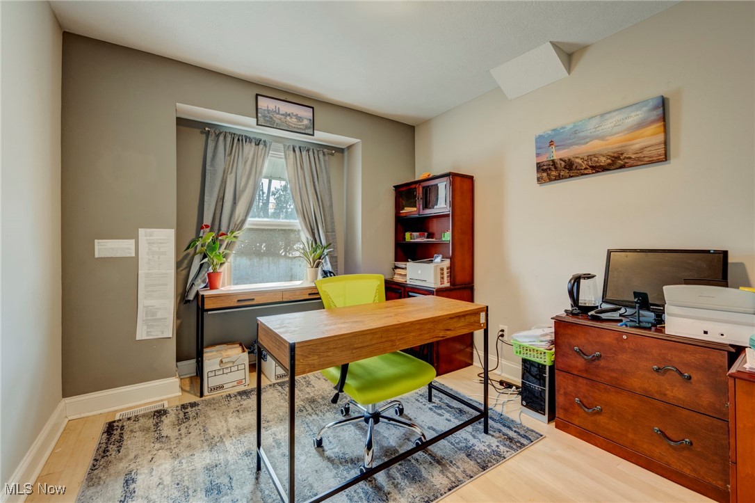 37040 Colorado Avenue Avon OH 44011