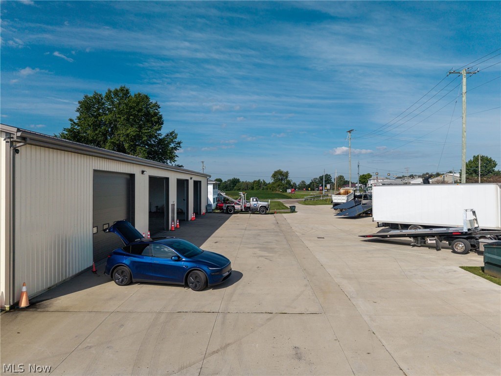 62 S Kurzen Road Dalton OH 44618