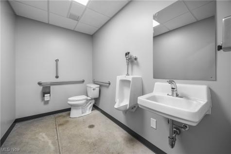 19 Fort Monroe Parkway Monroeville OH 44847