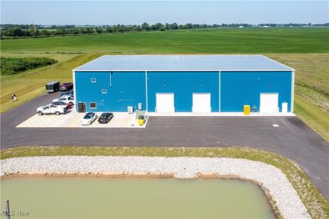 19 Fort Monroe Parkway Monroeville OH 44847