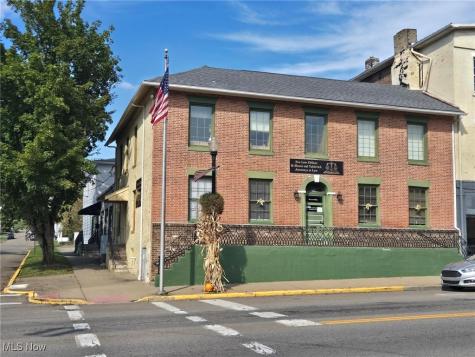 89 W Main Street Mcconnelsville OH 43756