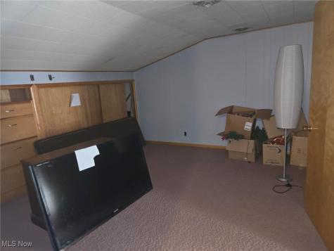 89 W Main Street Mcconnelsville OH 43756