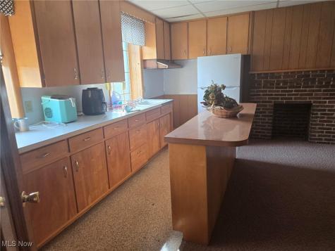 89 W Main Street Mcconnelsville OH 43756