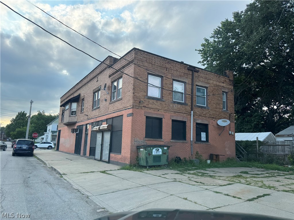 3175 W 84th Street Cleveland OH 44102