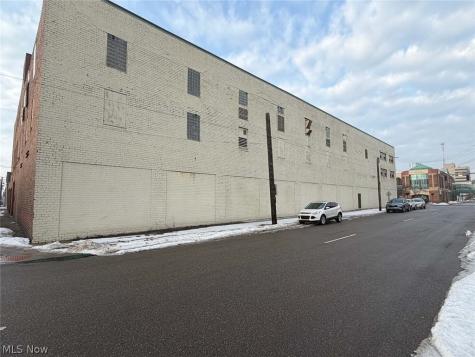 314 Cherry Avenue SE Canton OH 44702