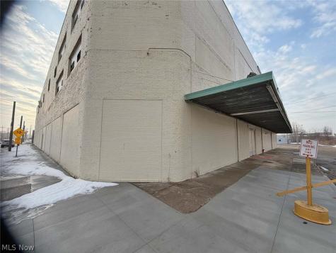 314 Cherry Avenue SE Canton OH 44702