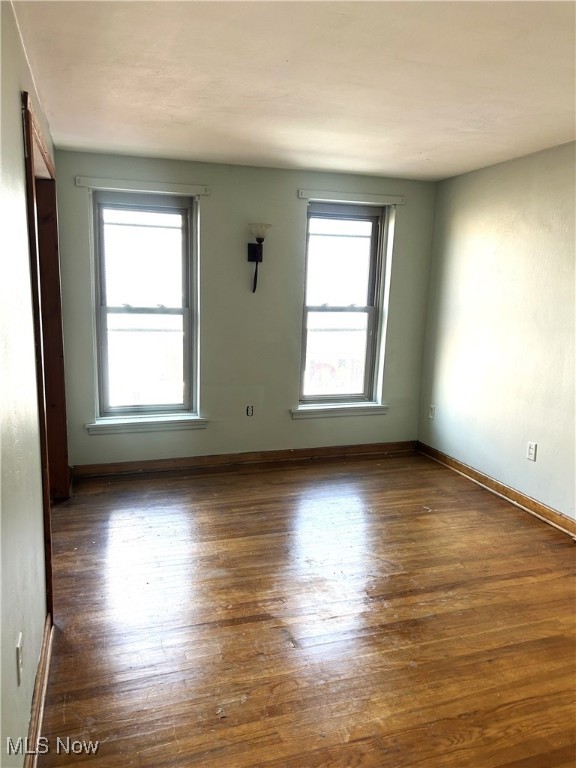 212 N Market Street Minerva OH 44657