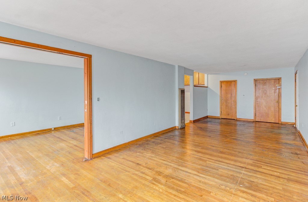 212 N Market Street Minerva OH 44657