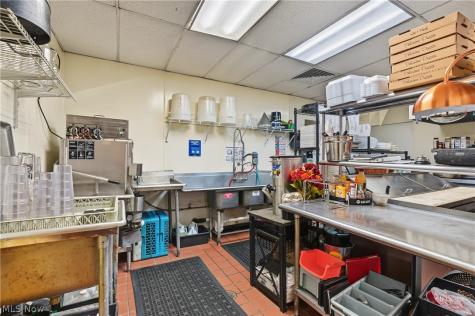 3700 Massillon Uniontown OH 44685