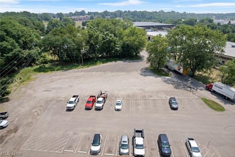 2700 Erie Street S Massillon OH 44646