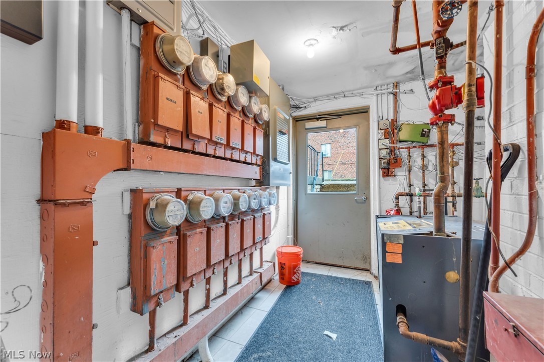 17740 Lake Shore Boulevard Cleveland OH 44119