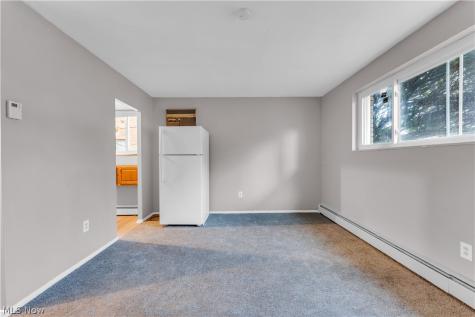 17740 Lake Shore Boulevard Cleveland OH 44119
