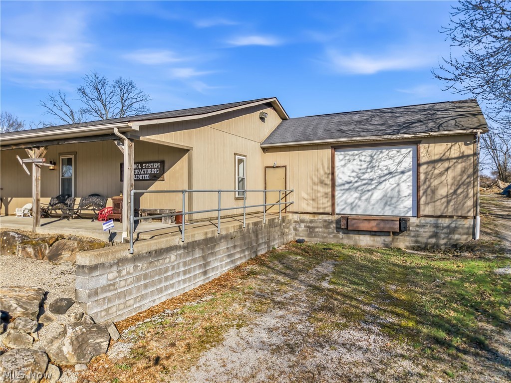 10725 Struthers Road New Middletown OH 44442