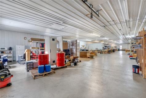 10725 Struthers Road New Middletown OH 44442