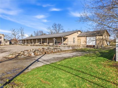 10725 Struthers Road New Middletown OH 44442