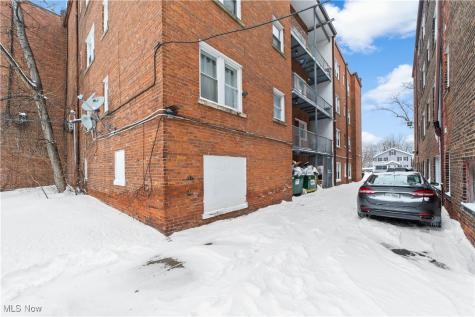 1368 West Boulevard Cleveland OH 44102