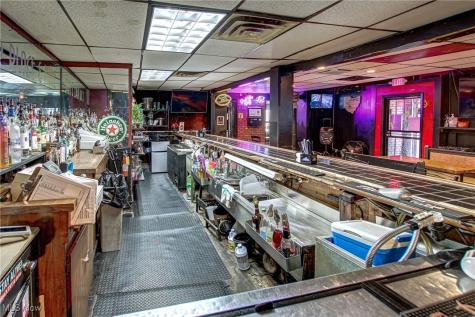 5253 Dolloff Road Cleveland OH 44127