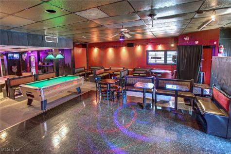 5253 Dolloff Road Cleveland OH 44127