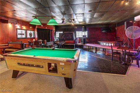 5253 Dolloff Road Cleveland OH 44127