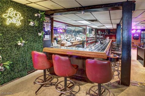 5253 Dolloff Road Cleveland OH 44127