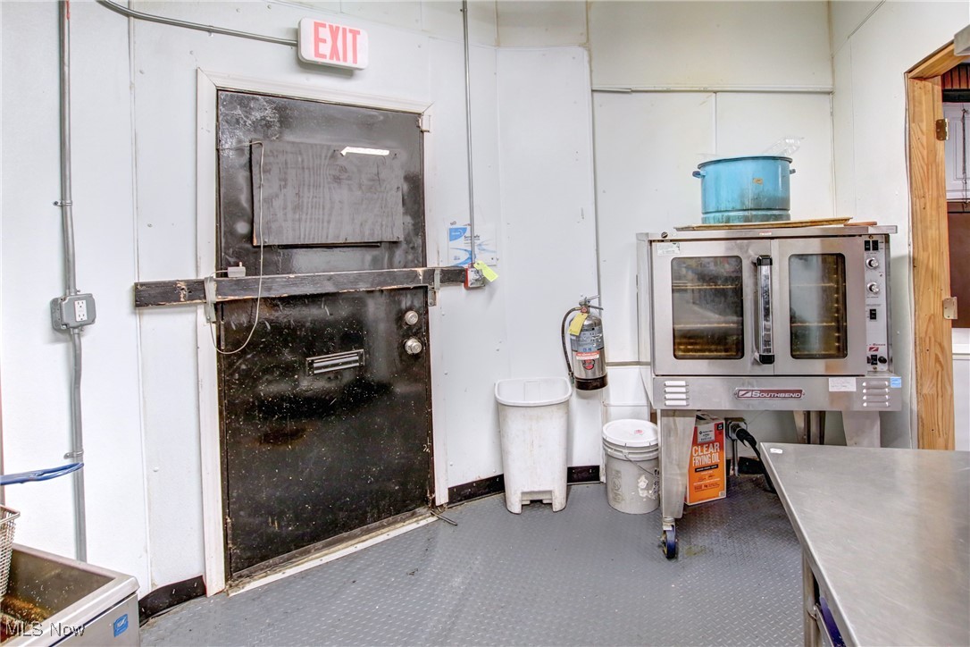 5253 Dolloff Road Cleveland OH 44127