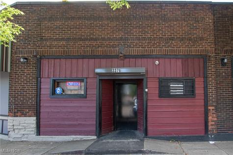 5253 Dolloff Road Cleveland OH 44127