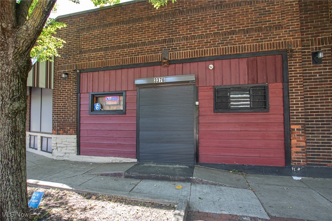 5253 Dolloff Road Cleveland OH 44127