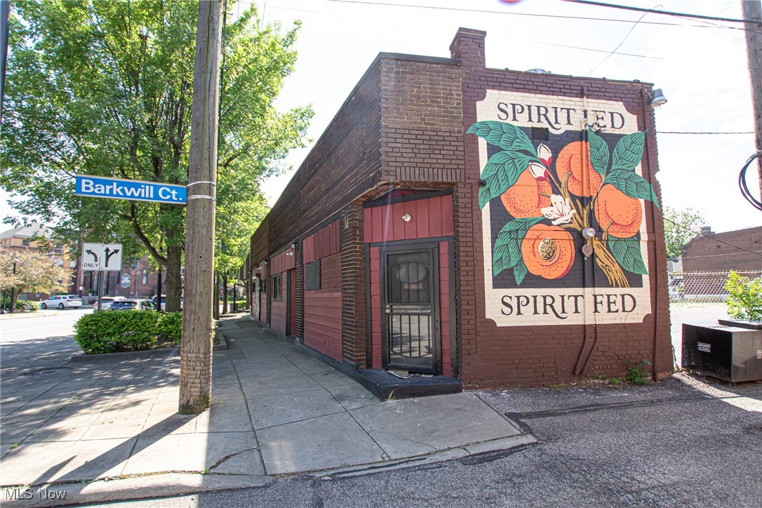 5253 Dolloff Road Cleveland OH 44127