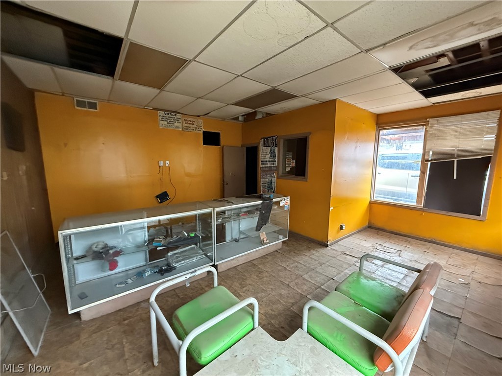17609 Miles Road Warrensville Heights OH 44128