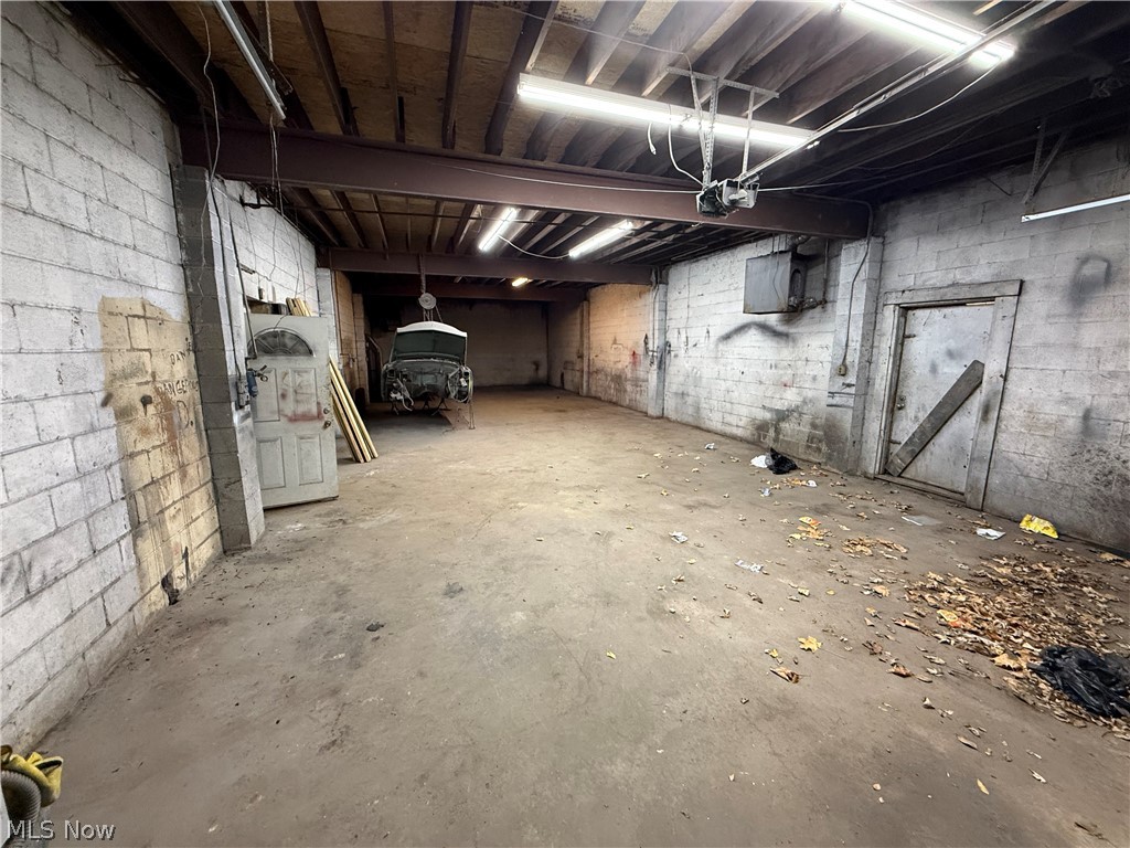17609 Miles Road Warrensville Heights OH 44128